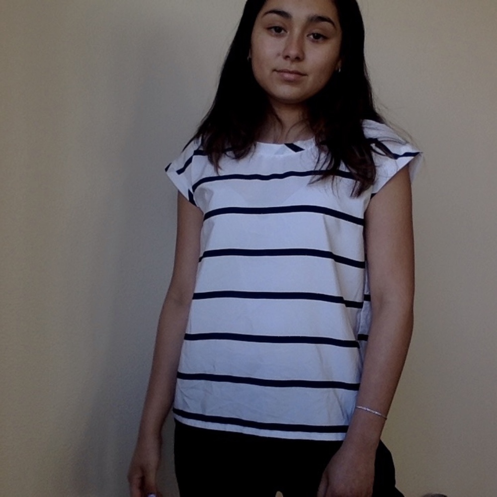 WHITE STRIPED BLOUSE